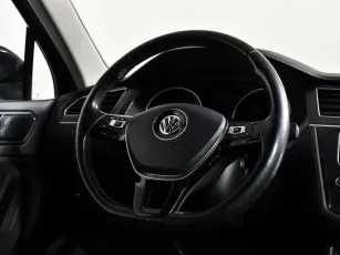 Volkswagen  12