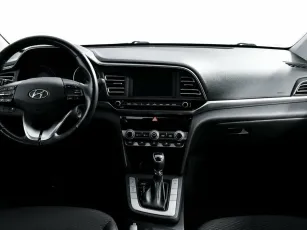 Hyundai  8