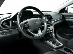Hyundai  9