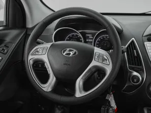 Hyundai  10
