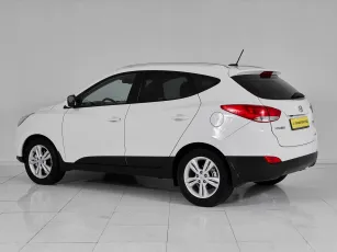 Hyundai  4