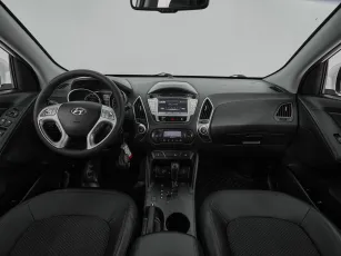 Hyundai  8