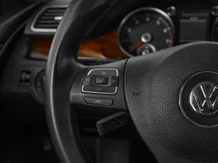 Volkswagen  10