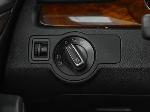 Volkswagen  13