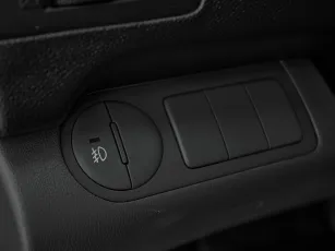Hyundai  12