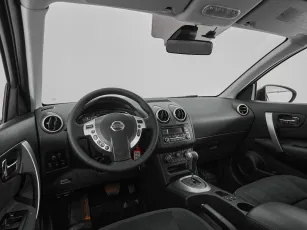 Nissan  7