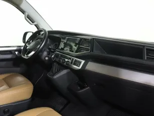 Volkswagen  8