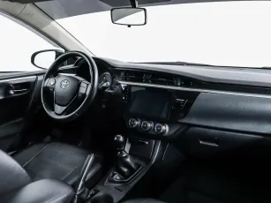 Toyota  5