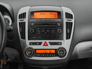 Kia  13
