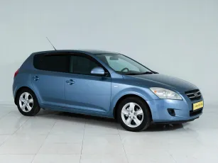 Kia  3