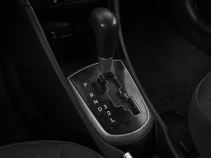 Hyundai  17