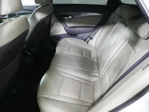 Hyundai  10