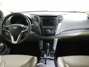 Hyundai  6