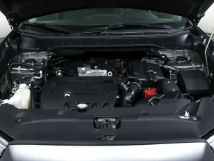 Mitsubishi  6