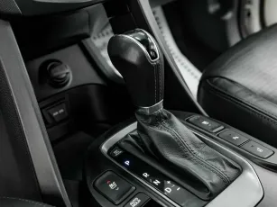 Hyundai  11
