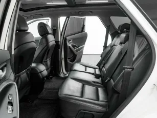 Hyundai  16