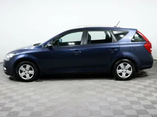 Kia  3