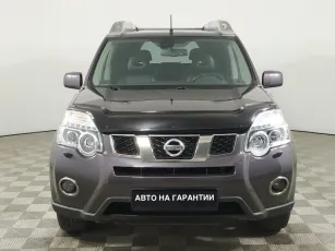 Nissan  2