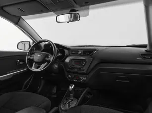 Kia  9