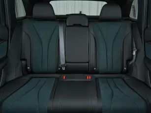 Geely  22
