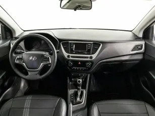 Hyundai  6