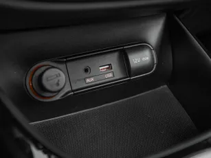 Kia  22