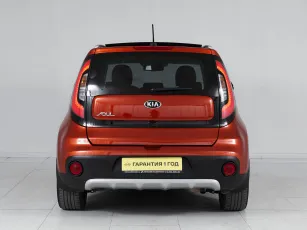 Kia  5