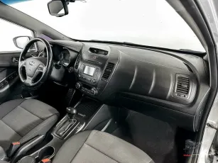 Kia  7