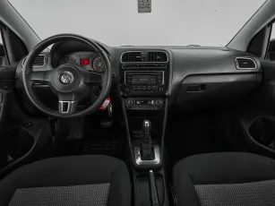Volkswagen  8