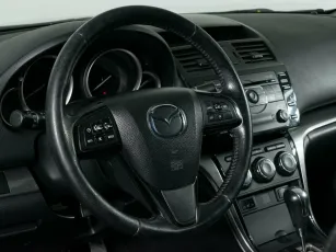 Mazda  8