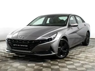 Hyundai Elantra,  VII (CN7)