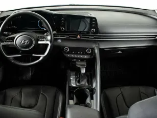 Hyundai  6