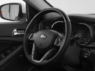 Kia  12
