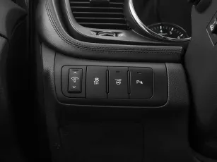 Kia  15