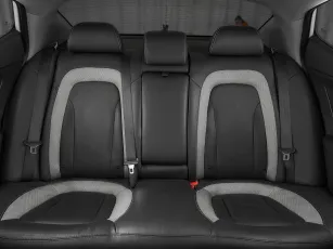 Kia  22