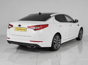 Kia  6