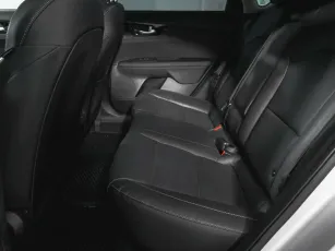 Kia  13