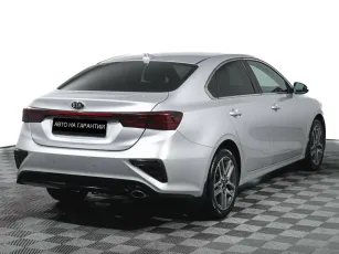 Kia  5