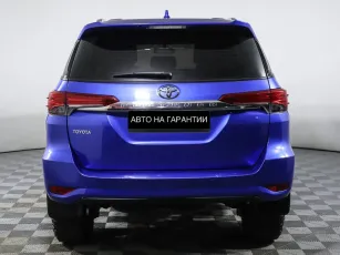 Toyota  4