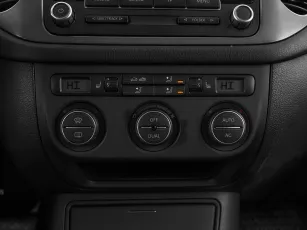 Volkswagen  16