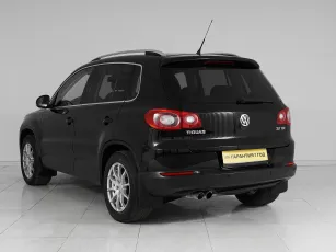 Volkswagen  4