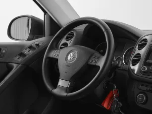 Volkswagen  9