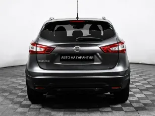 Nissan  6