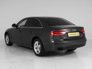Audi  4