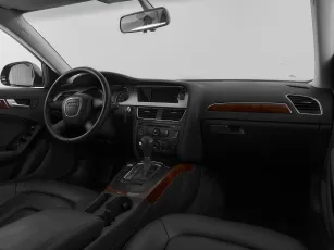 Audi  9