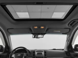 Hyundai  10