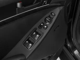 Hyundai  15