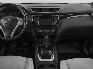 Nissan  17