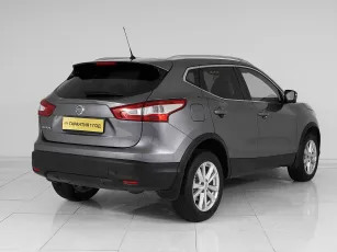 Nissan  6