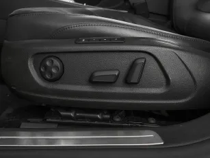 Volkswagen  16